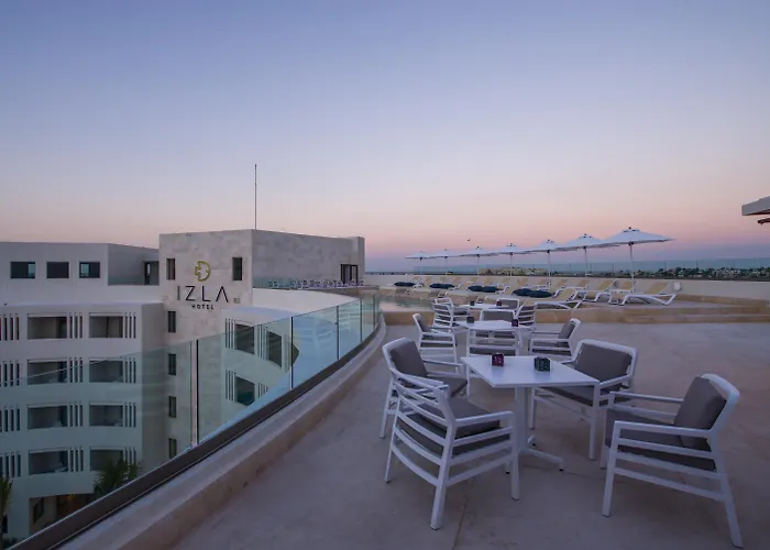 Izla Beach Front Hotel Isla Mujeres